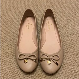 KATE SPADE LUCKY CHARM FLATS size 8